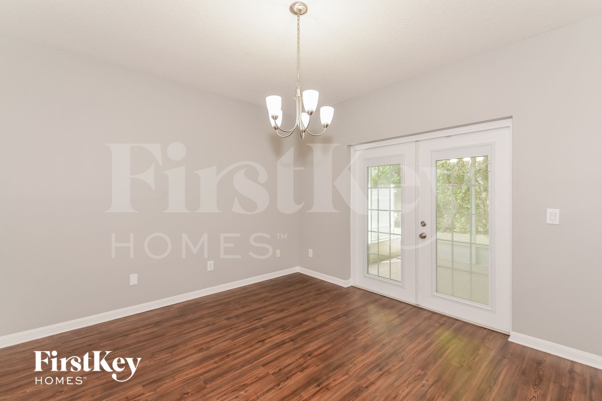 Building Photo - 2128 Brandon Park Cir