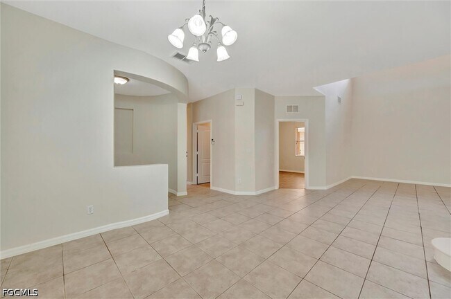 Building Photo - 10245 S Golden Elm Dr
