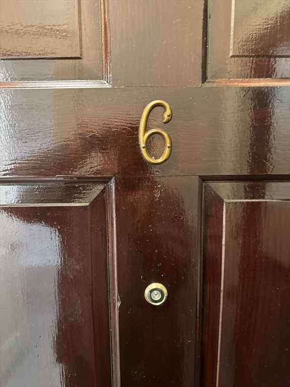 Building Photo - 16 Columbian St