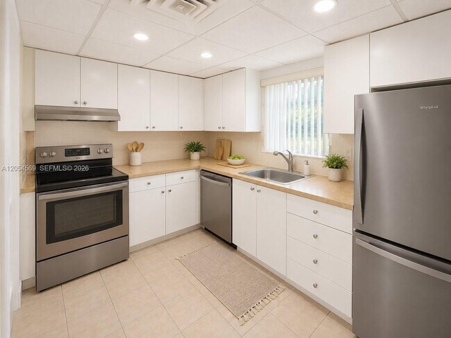 Building Photo - 8650 SW 109th Ave