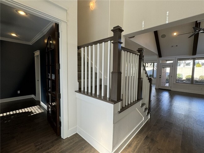 Building Photo - 21 S Prairie Dunes Dr