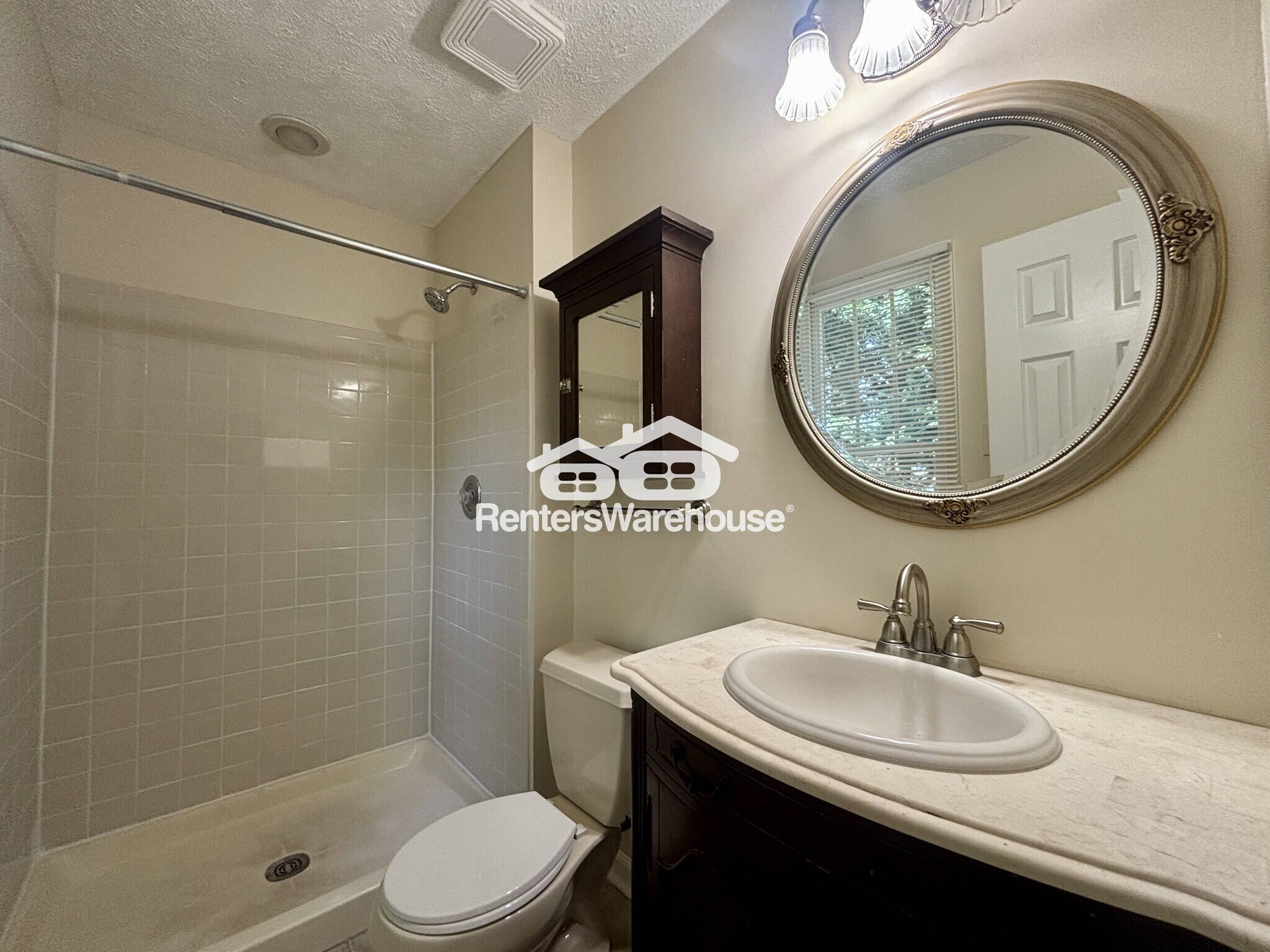 Building Photo - 20925 Shakespeare Dr