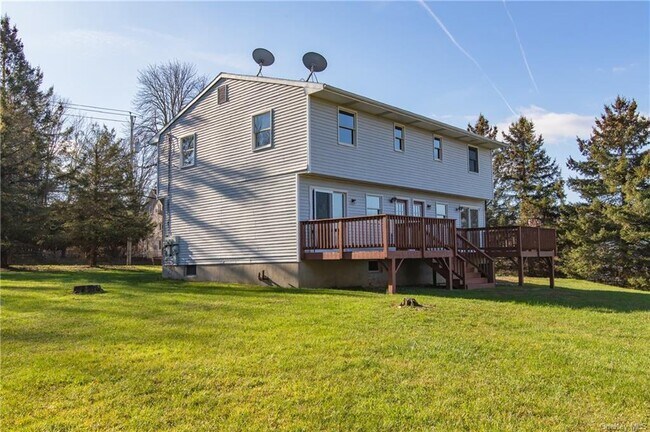 Building Photo - 264 NY-94