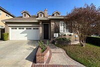 Building Photo - 3 Bdrm/3 Bath Brea Artisan Walk Home