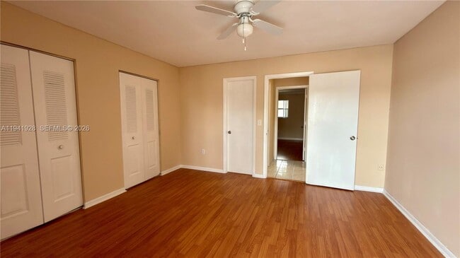 Building Photo - 6607 Winfield Blvd