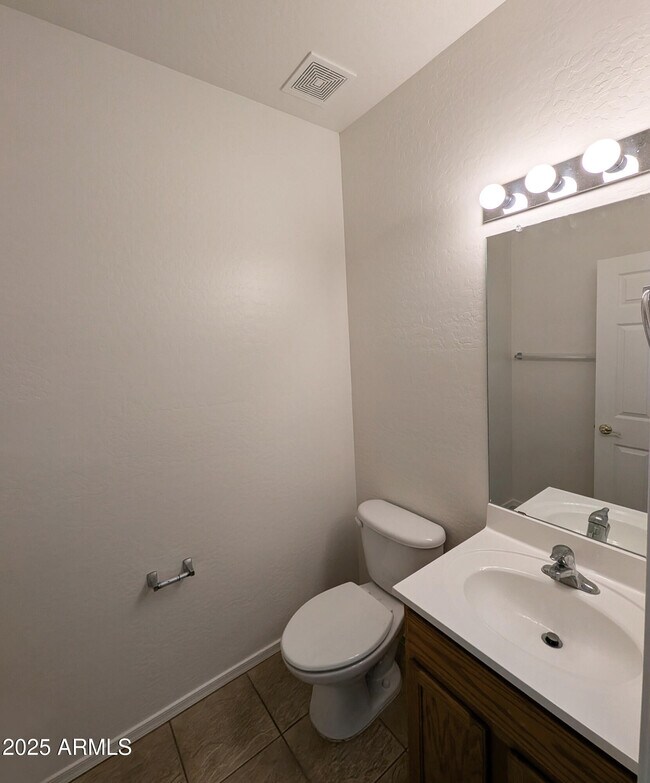 Building Photo - 8984 W Alda Wy