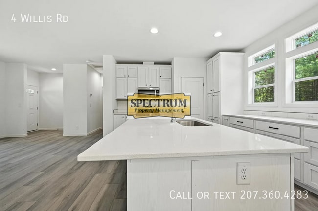 Building Photo - 4 Willis Rd