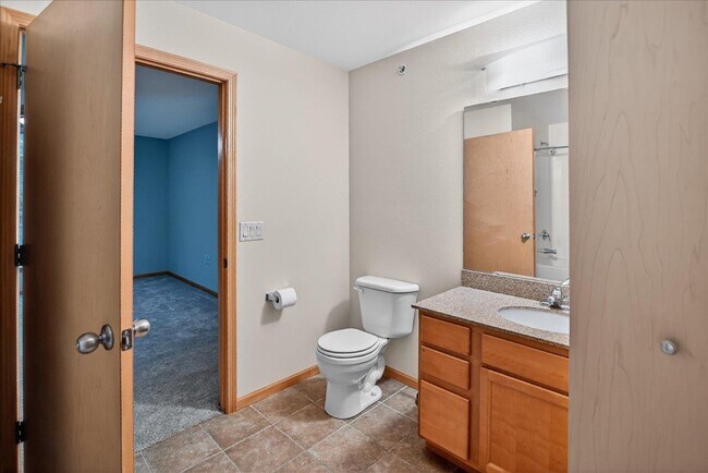 Building Photo - 8206 Starr Grass Dr