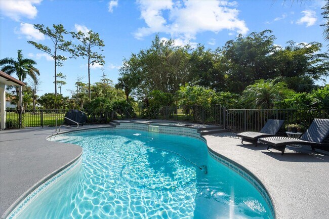 Building Photo - 12638 Quercus Ln