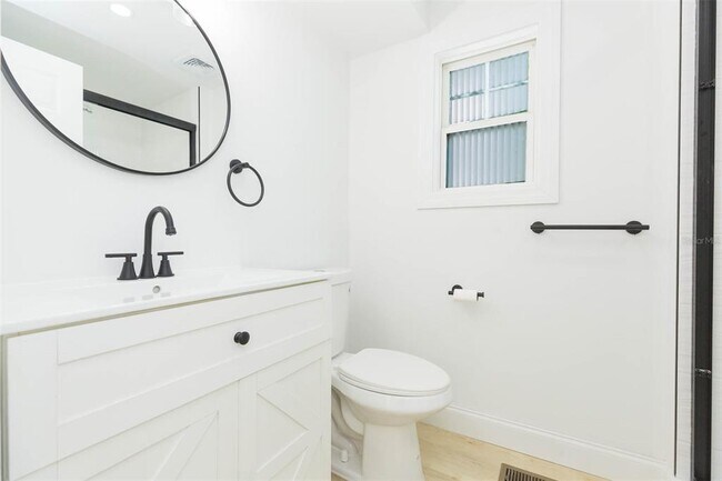 Building Photo - 9445 Cardy St