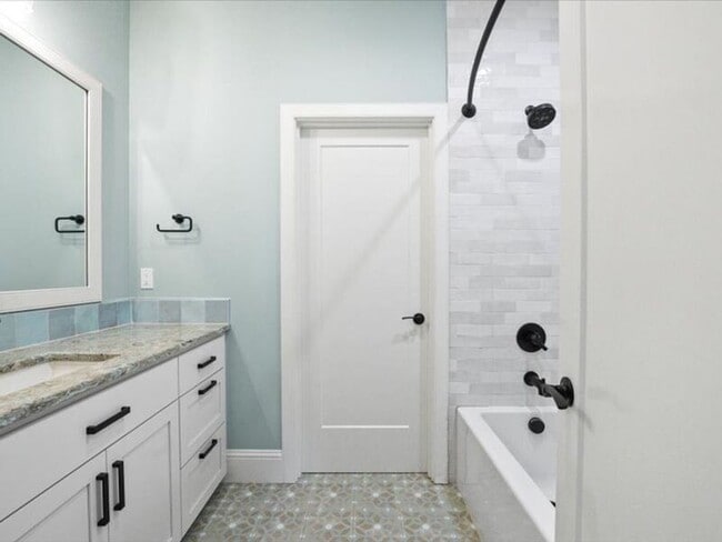 Building Photo - 3500 S Morain St