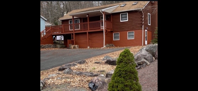 Building Photo - 993 Country Place Dr