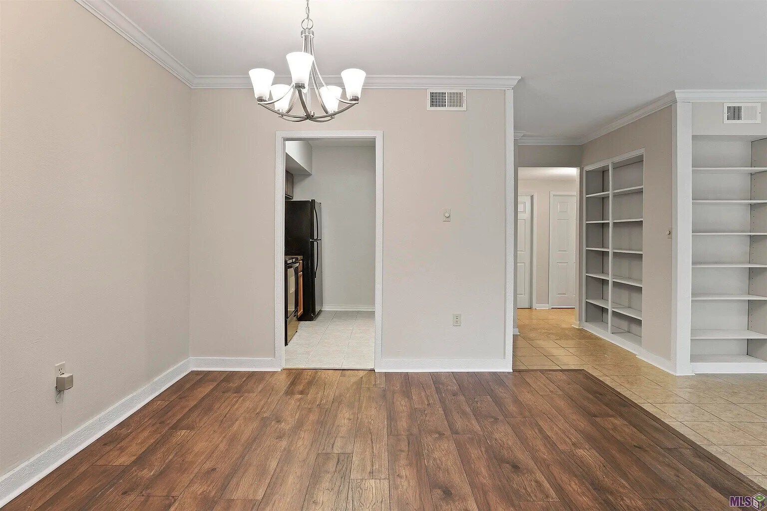 Building Photo - 8155 Jefferson Hwy