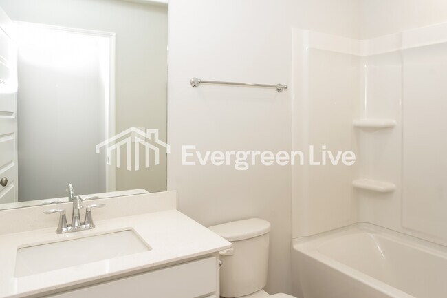 Building Photo - 22629 Dashwood Ln