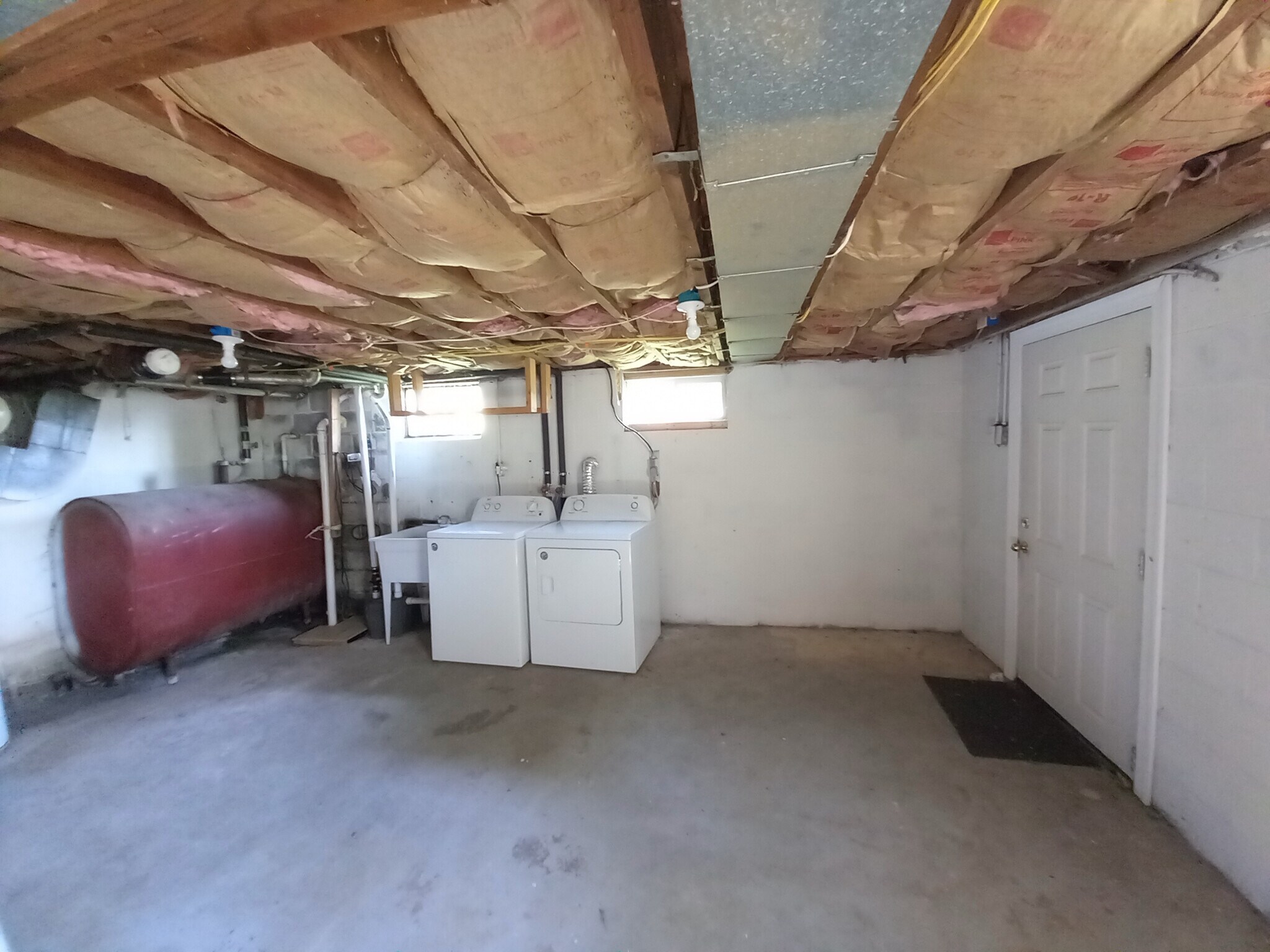 Building Photo - 660 Capon St