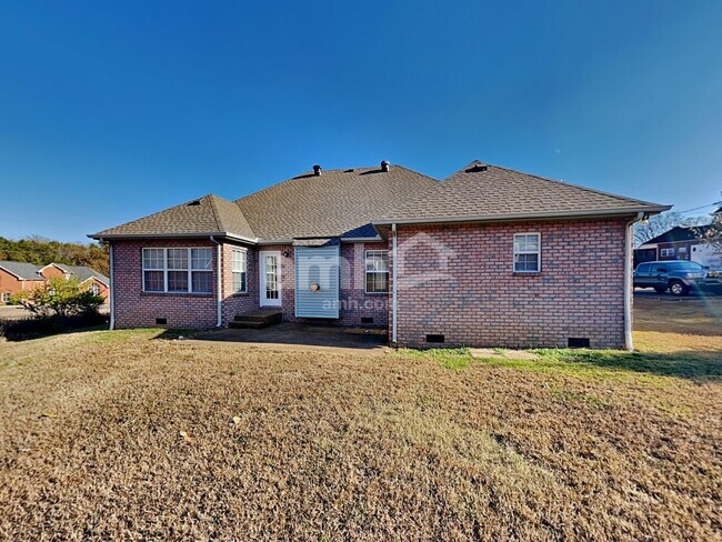 Building Photo - 105 Koleberg Trl