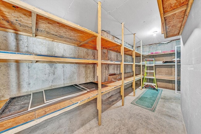 Building Photo - 1147 Belcroft Court