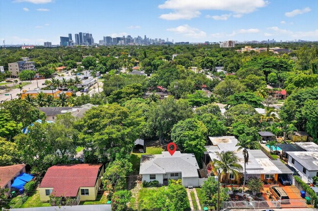 Building Photo - 40 NW 68th St