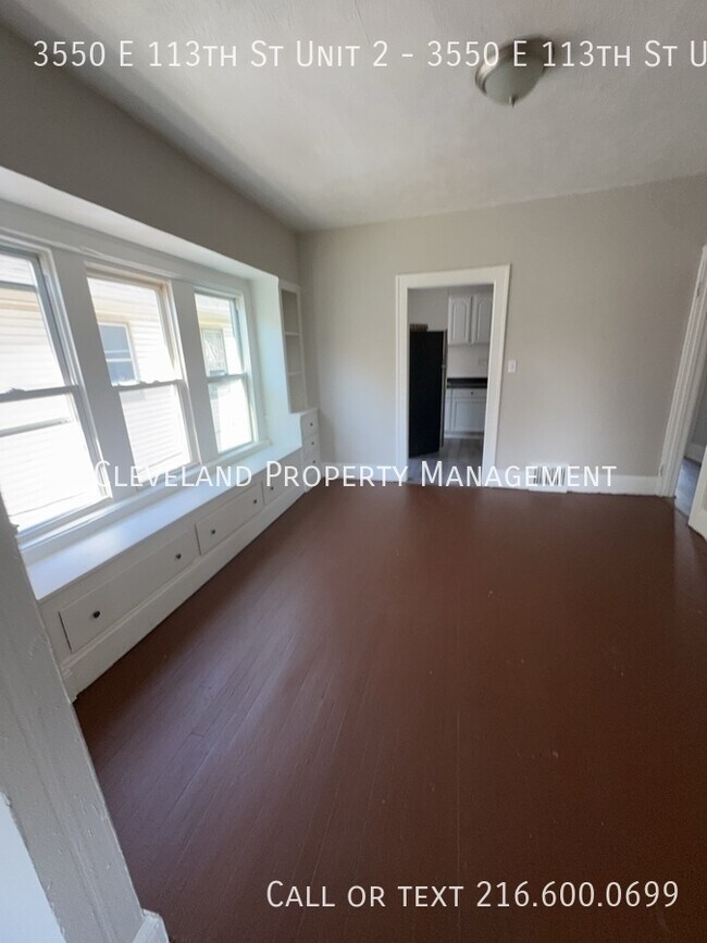 Building Photo - 3550 E 113th St