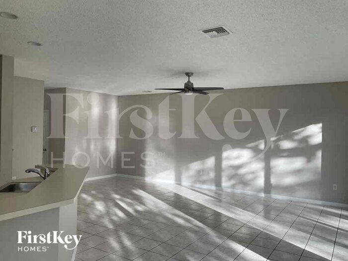 Building Photo - 1436 NW 159th Ln