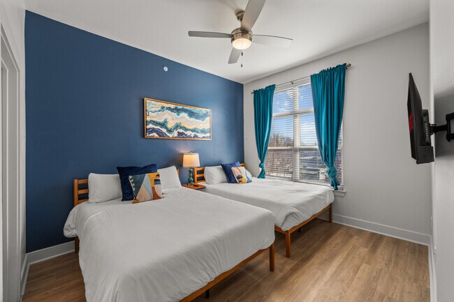 Building Photo - 2901 Indiana St