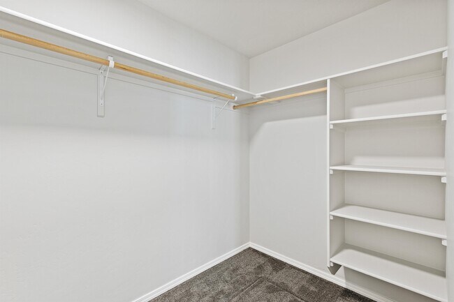 Building Photo - 12383 Genevieve St