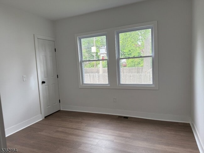 Building Photo - 186 Harrison Ave