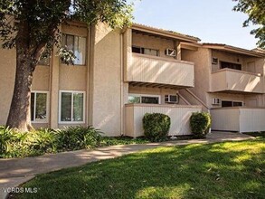 Building Photo - 28915 E Thousand Oaks Blvd