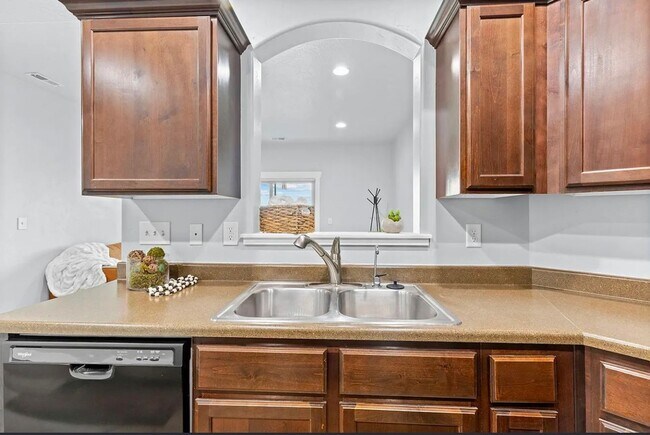 Building Photo - 2153 Springtime Dr