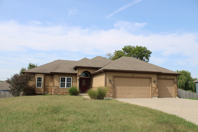 Primary Photo - Spacious Home