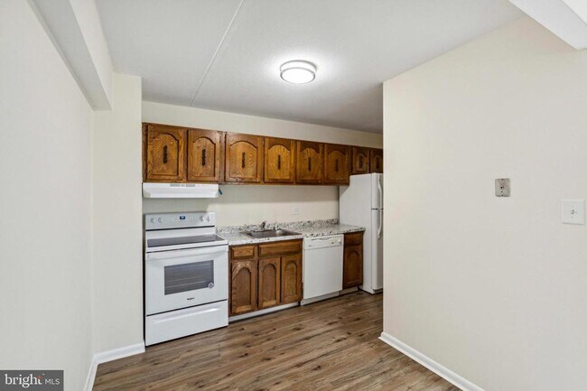Building Photo - 60 Welsh Tract Rd