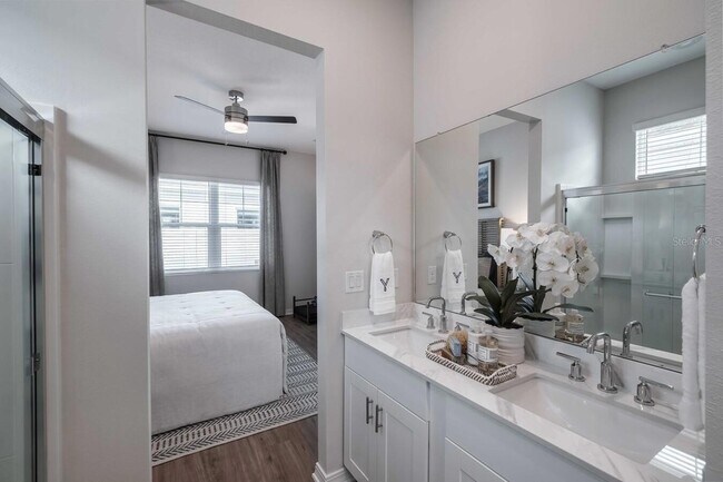 Building Photo - 3842 Shayelily Rd