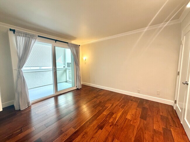 Building Photo - 22626 CA-1