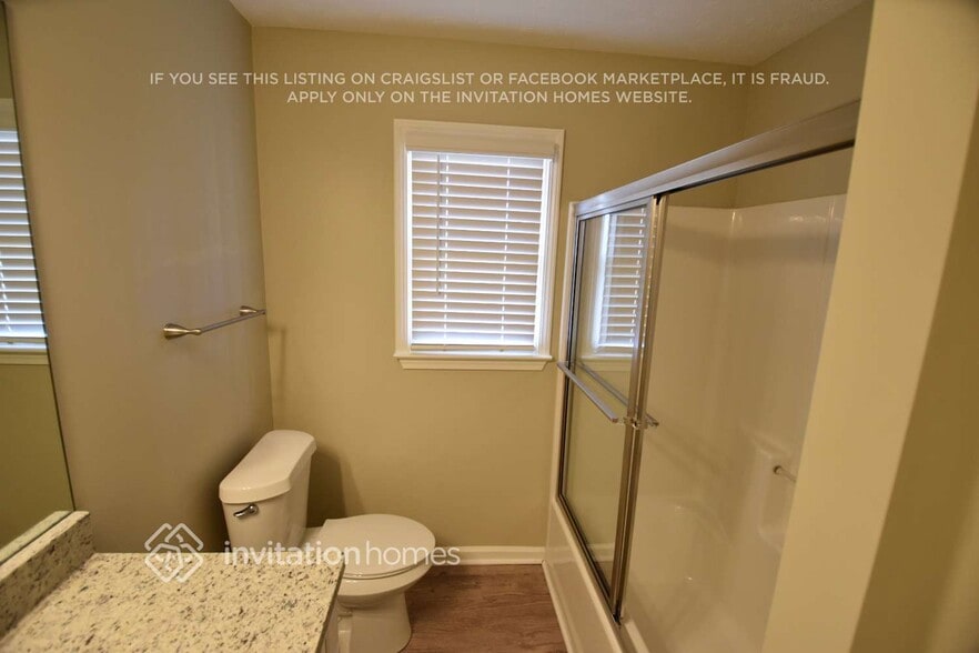 Building Photo - 5056 Hopeland Dr