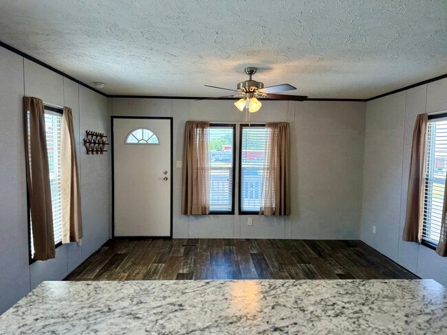 Building Photo - 141 Little River Bend