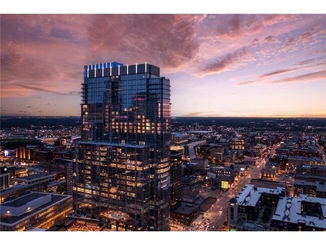 Building Photo - 255 Hennepin Ave