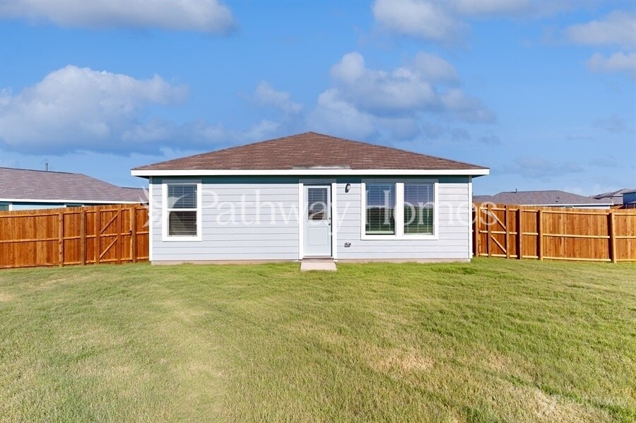 Building Photo - 6501 Cannonade Dr