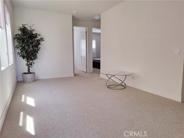 Building Photo - 14289 Hillcrest Dr