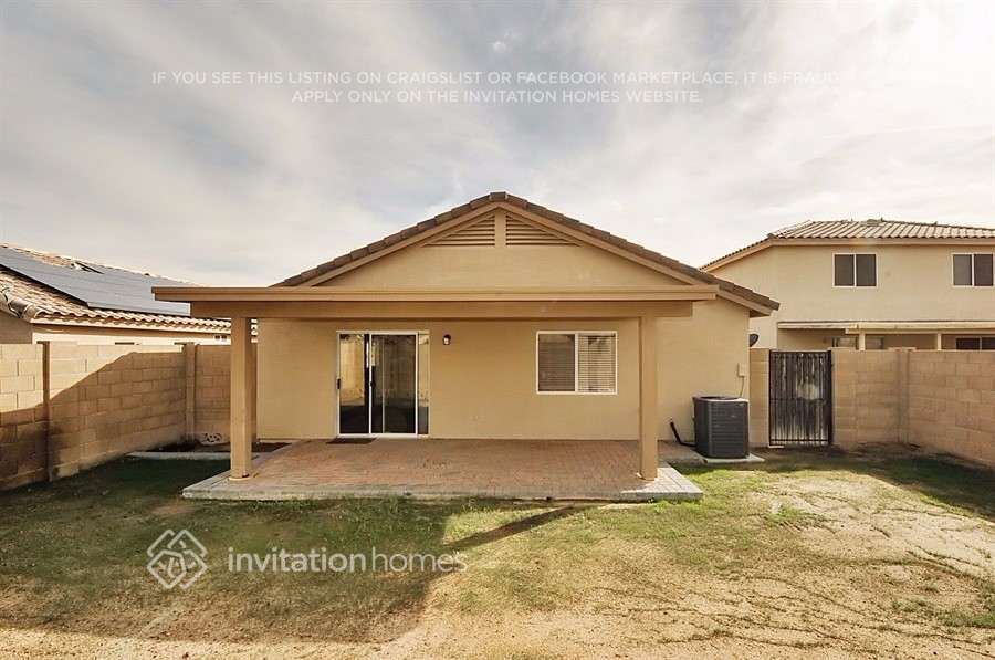 Building Photo - 12230 W Aster Dr