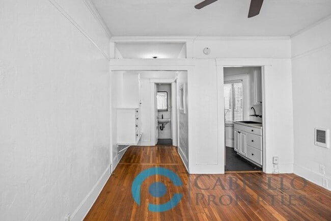 Building Photo - 401 Juniper St