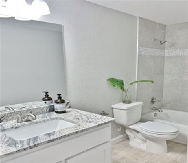 Building Photo - Great home located in Cache, OK. Mountain ...