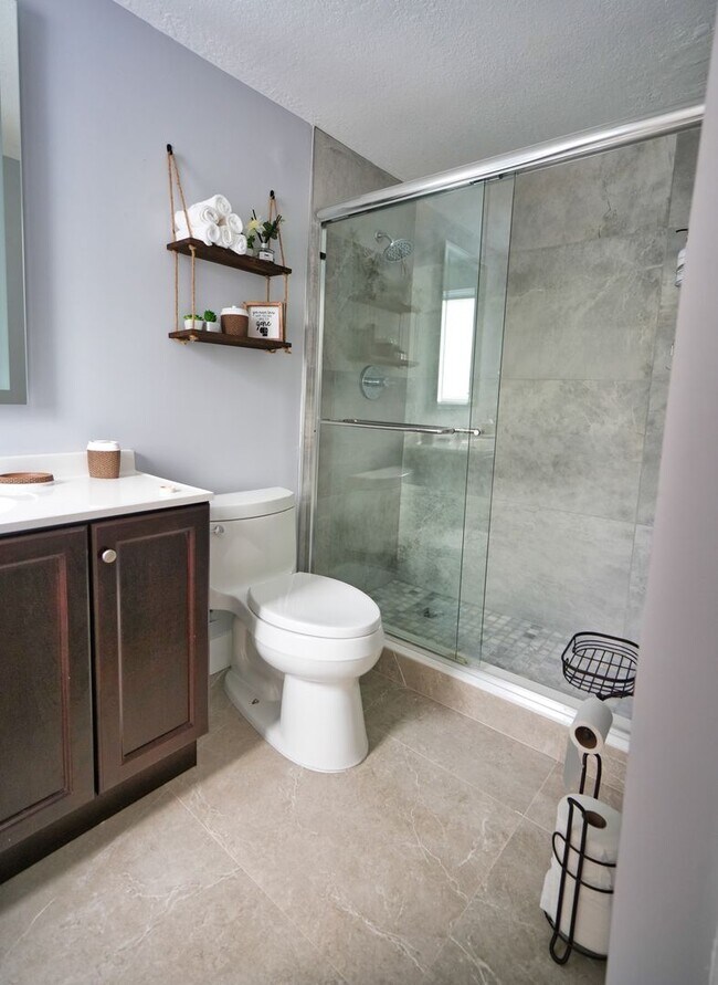 Building Photo - Rent to own