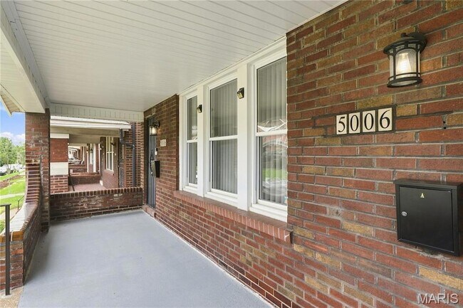 Building Photo - 5006 Queens Ave
