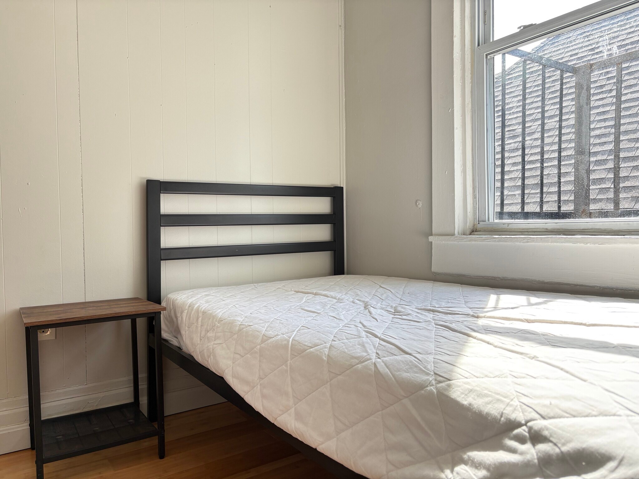 Building Photo - 5847 Nicholson St