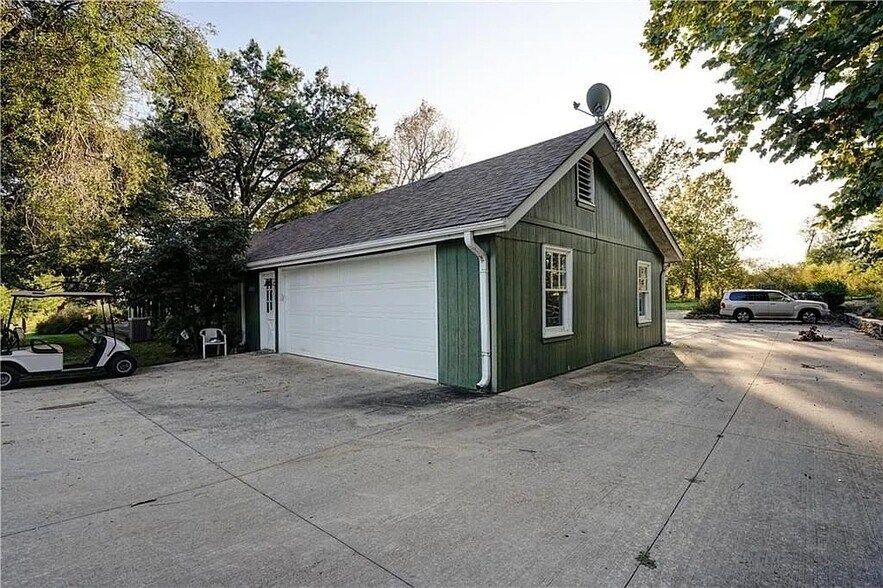 Building Photo - 3160 W 247th St