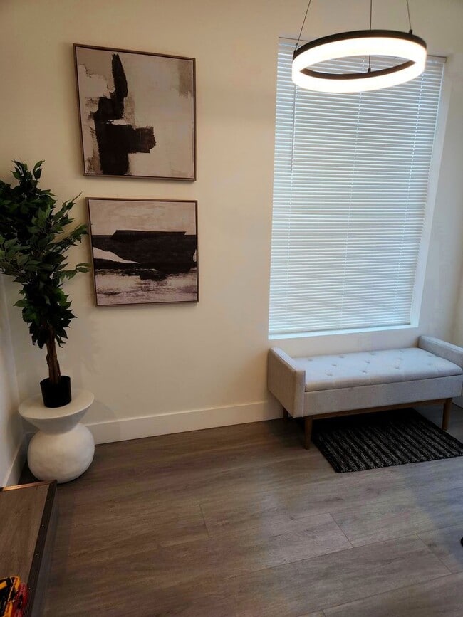 Building Photo - BRAND NEW MODERN LIVING!! HUGE 4 Bed 2.5 Bath Duplex with over 2350+ Sq. Feet.