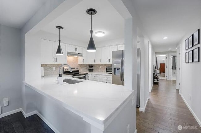 Building Photo - 208 Mountain Park Blvd SW