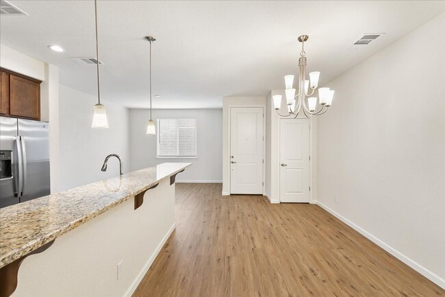 Building Photo - The Sierra - Beautiful 2 Bedroom Luxury To...