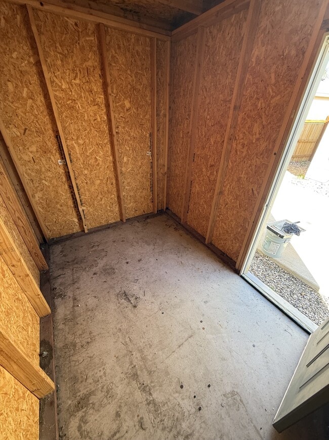 Building Photo - 1489 Church Dr