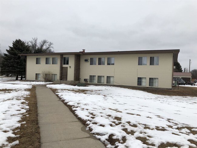 2 br, 1 bath - 1301 3rd Ave S - 2 br, 1 bath  - 1301 3rd Ave S